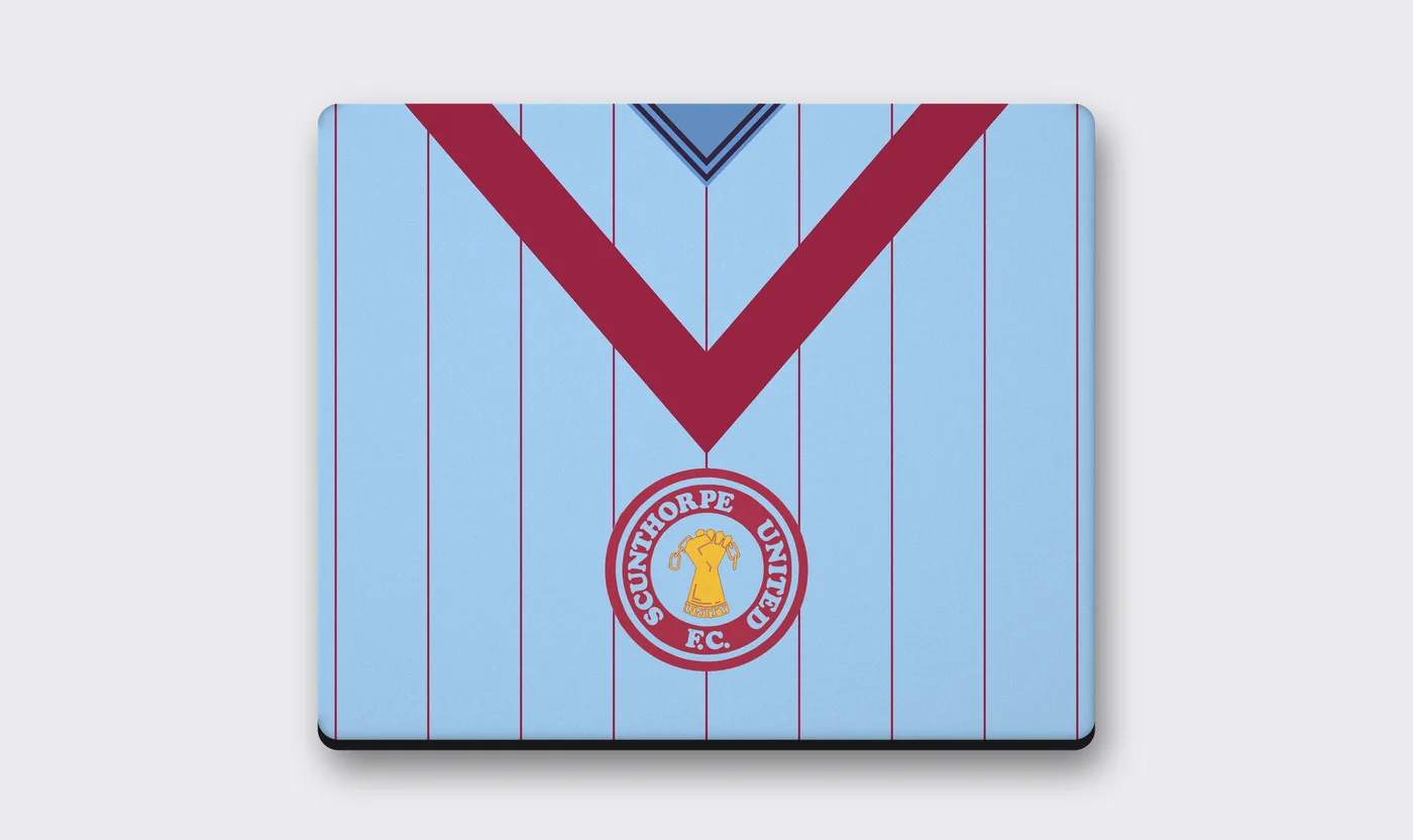 Scunthorpe United 80s Chevron Kit Mouse Mat