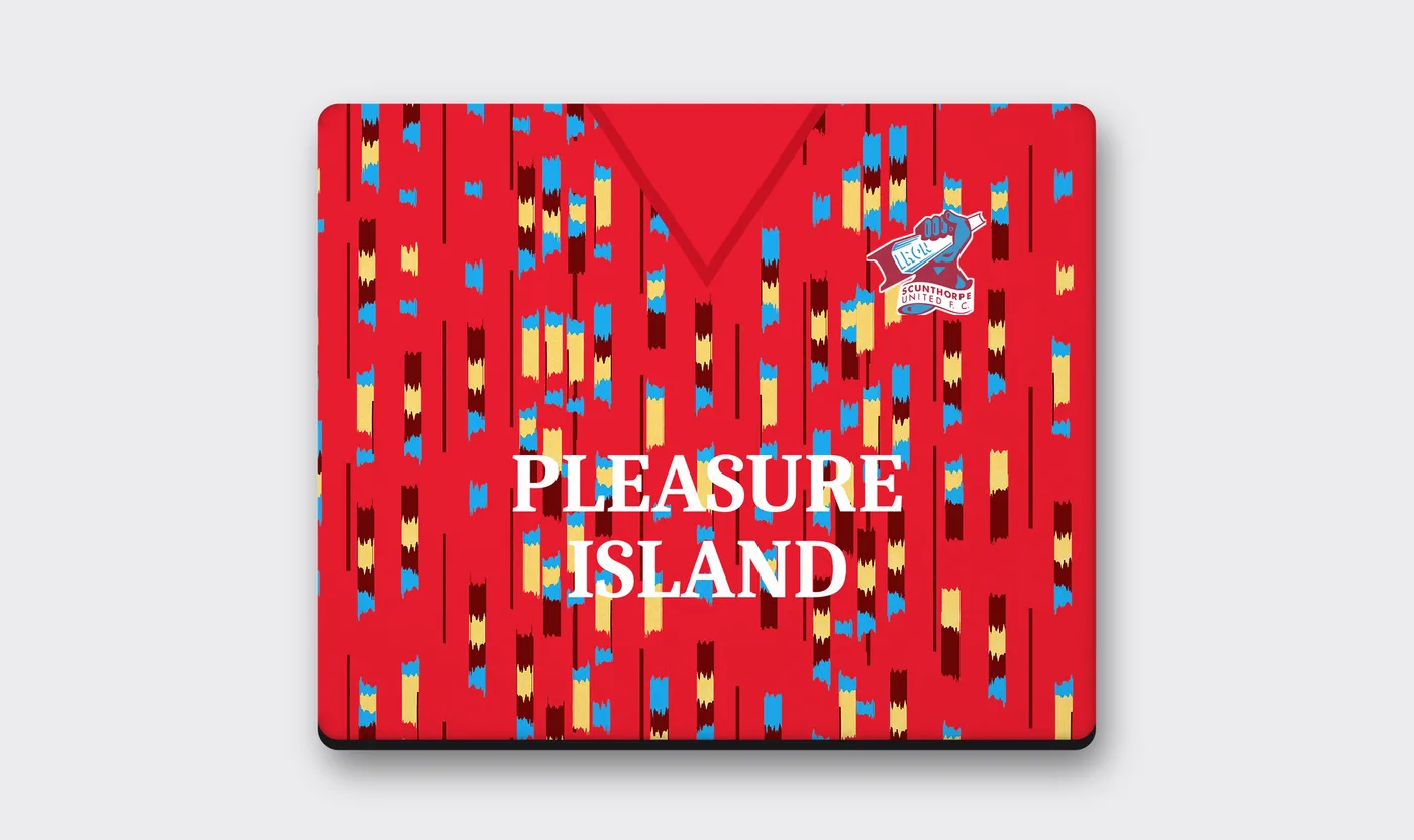 Scunthorpe United Pleasure Island Retro Kit Mouse Mat